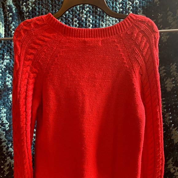Large Red Mesh Stitched Women's Sweater - Picture 4 of 5